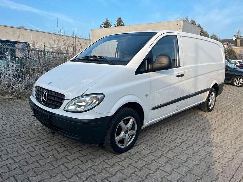 Gebraucht Mercedes Vito 150 PS (110 kW) 2005 Weiß Van