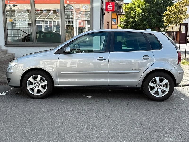 Grau Gebraucht 2008 VW Polo Kleinwagen | 3.000 € (Fairer Preis) - Bild 1/4