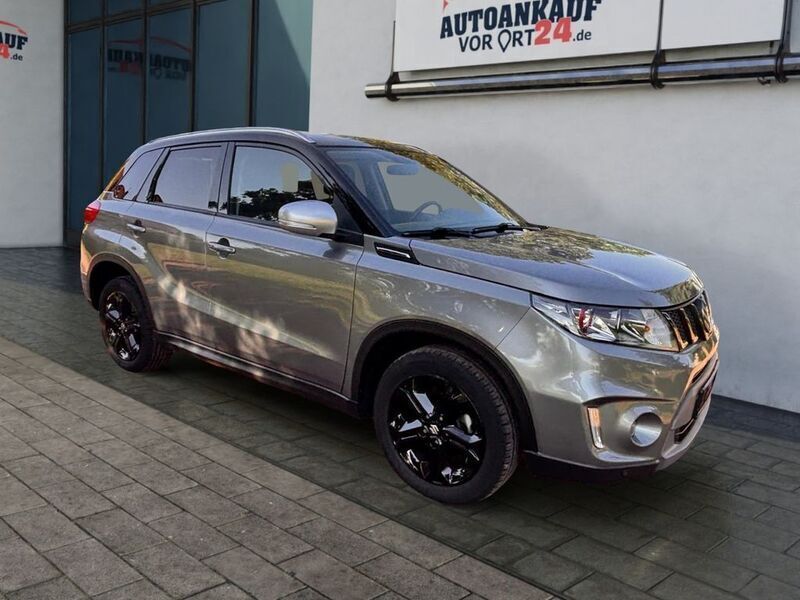 Grau Gebraucht 2018 Suzuki Vitara SUV | 17.980 € (Fairer Preis) - Bild 1/4