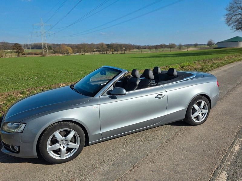 Gebraucht Audi A5 Cabriolet Sport 265 PS (194 kW) 2009 Grau Cabrio