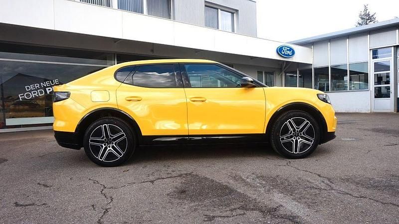Nouvelle Ford Capri Premium 210 kW (286 ch) 2025 Jaune SUV