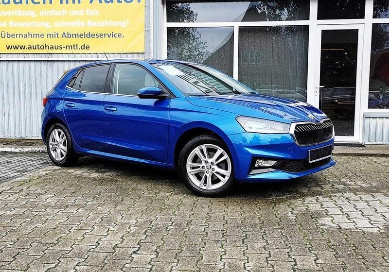 Gebraucht Skoda Fabia Selection 116 PS (85 kW) 2024 Blau Limousine