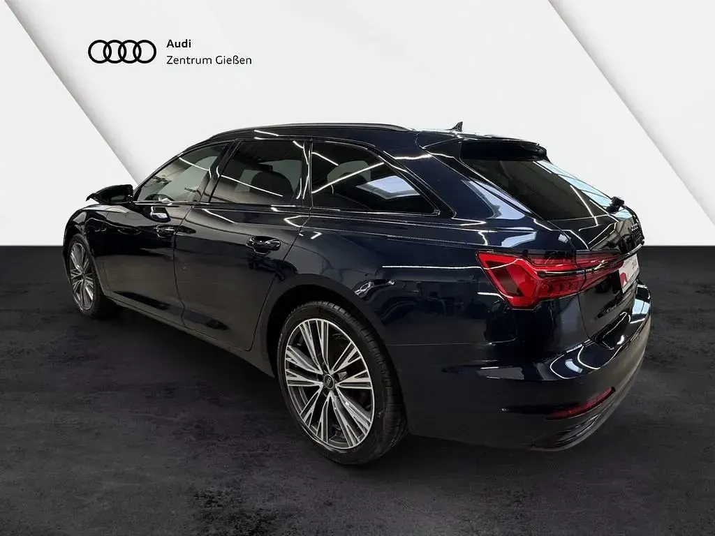 Gebraucht Audi A6 Advanced Plus 204 PS (150 kW) 2023 Firmamentblau metallic Kombi