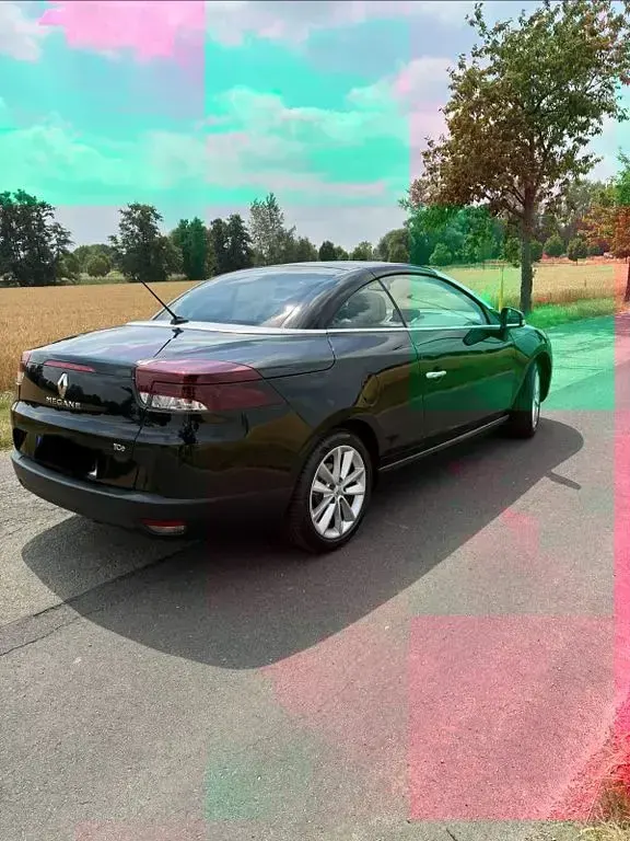 Gebraucht Renault Mégane Cabriolet Dynamique 131 PS (96 kW) 2011 Schwarz Cabrio