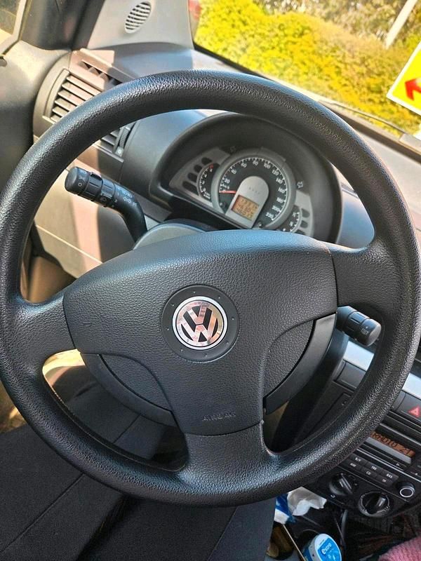 Second-hand VW Fox 54 CP (39 kW) 2009 Negru Hatchback