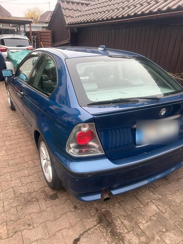 Gebraucht BMW 316 2002 Blau Coupé