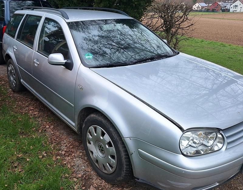 Gebraucht VW Golf IV 105 PS (77 kW) 2003 Grau Kombi