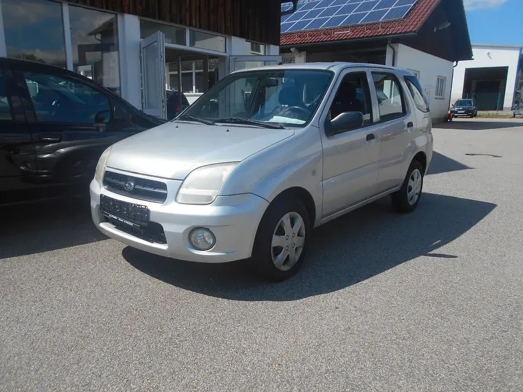 Gebraucht Subaru Justy 94 PS (69 kW) 2004 Silber Kleinwagen