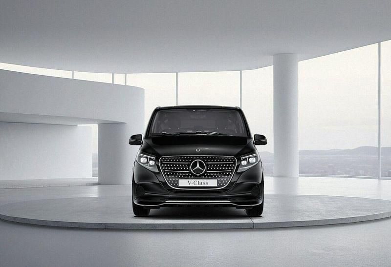 Gebraucht Mercedes V300 237 PS (174 kW) 2025 Schwarz Van / Kleinbus