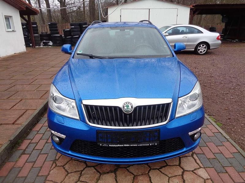 Gebraucht Skoda Octavia RS 200 PS (147 kW) 2011 Blau Kombi