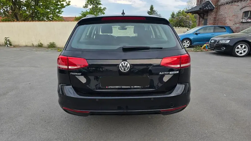 Używany VW Passat 150 KM (110 kW) 2017 Czarny Kombi