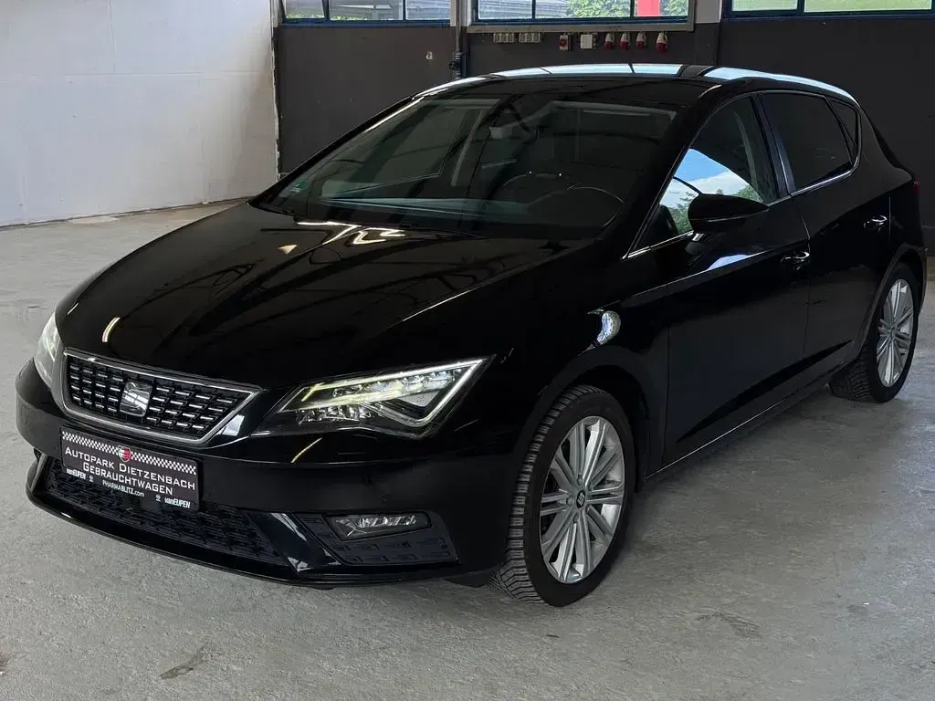 Używany Seat Leon XCELLENCE 150 KM (110 kW) 2017 Czarny Sedan/Limuzyna