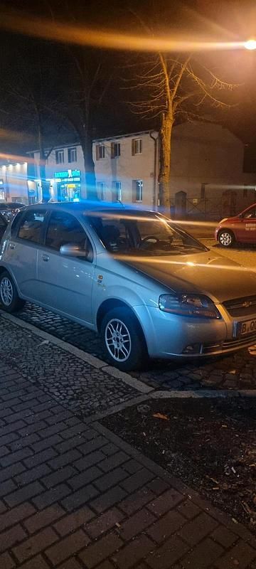 Gebraucht Chevrolet Kalos 94 PS (69 kW) 2006 Silber Kleinwagen