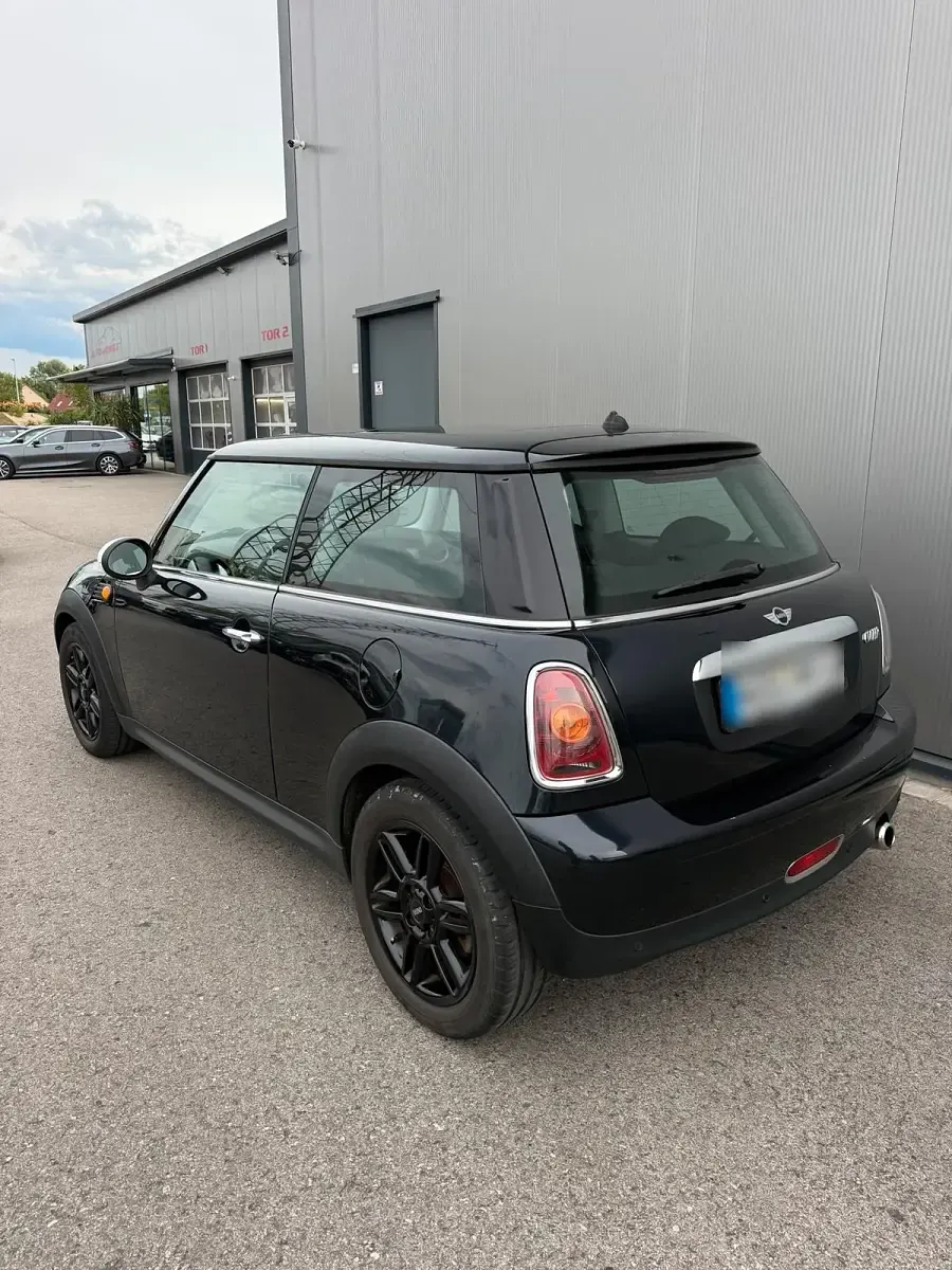 Gebraucht Mini Cooper 120 PS (88 kW) 2007 Schwarz Kleinwagen