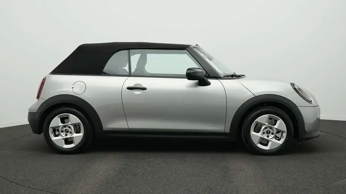 Gebraucht Mini Cooper Cabriolet Classic 163 PS (119 kW) 2025 Grau Cabrio