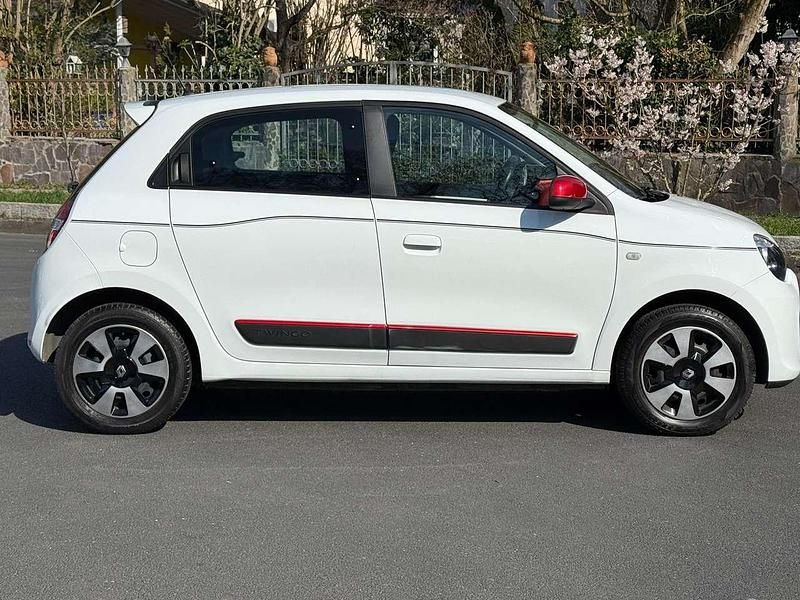 Gebraucht Renault Twingo Dynamique 71 PS (52 kW) 2015 Crystal weiss Kleinwagen