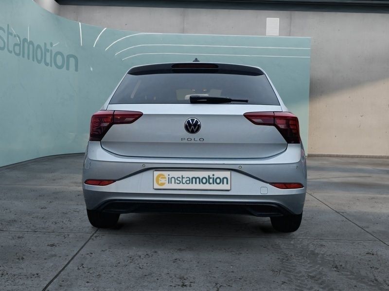 Gebraucht VW Polo Life 80 PS (58 kW) 2024 Silber Limousine