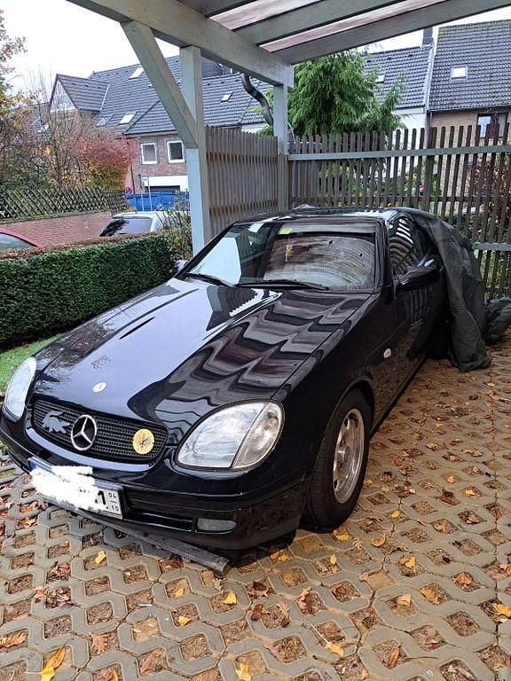Schwarz Gebraucht 2000 Mercedes SLK200 Cabrio | 4.900 € (Guter Preis) - Bild 1/3