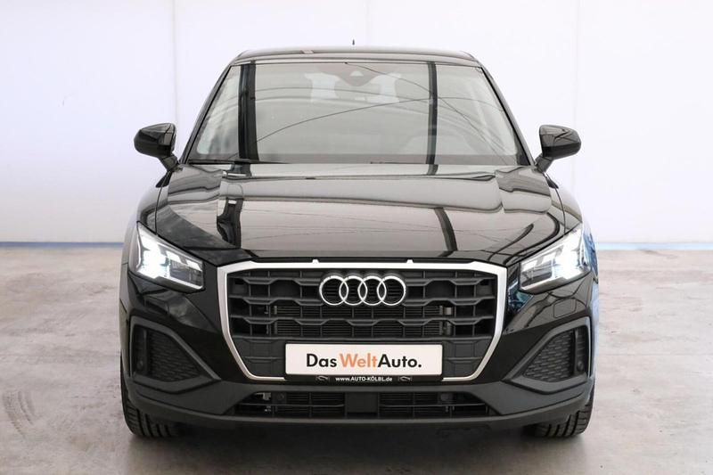 Gebraucht Audi Q2 Comfort 116 PS (85 kW) 2023 Schwarz SUV