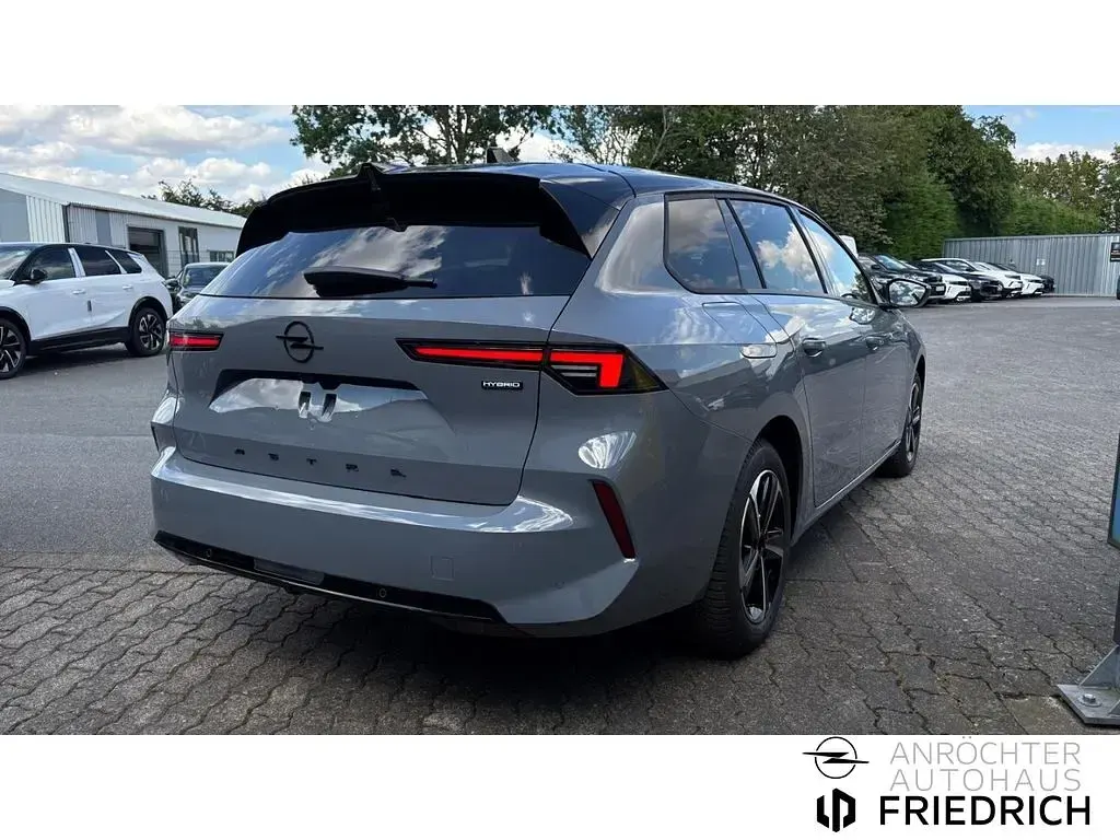 Neu Opel Astra 145 PS (106 kW) 2026 Grau Kombi