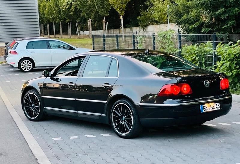 Schwarz Gebraucht 2007 VW Phaeton Limousine | 4.499 € (Etwas zu teuer) - Bild 1/4