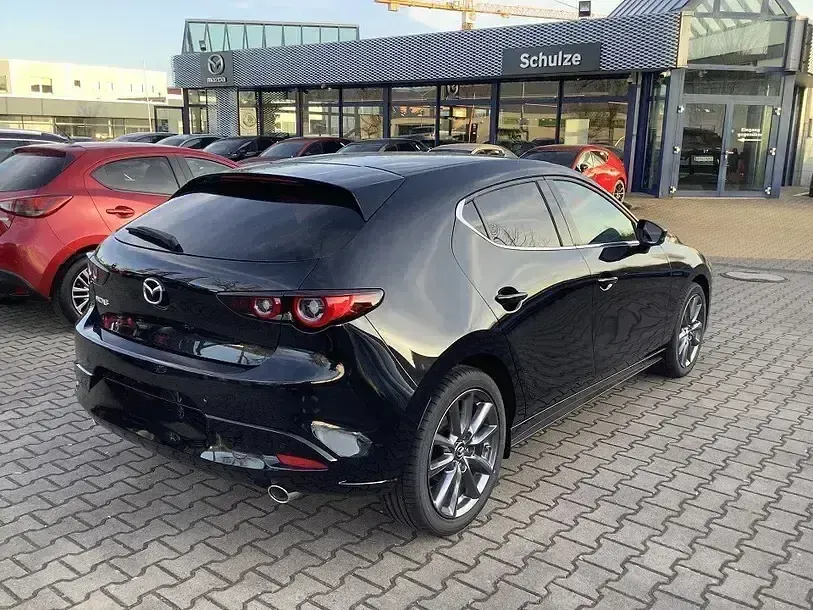 Neu Mazda 3 Exclusive-Line 140 PS (102 kW) 2026 Schwarz Limousine