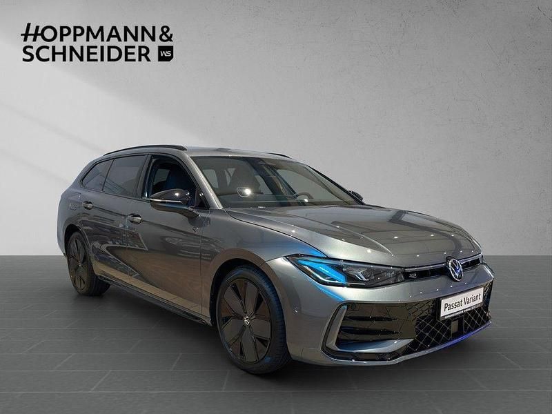 Neu VW Passat Style 150 PS (110 kW) 2026 Grau Limousine