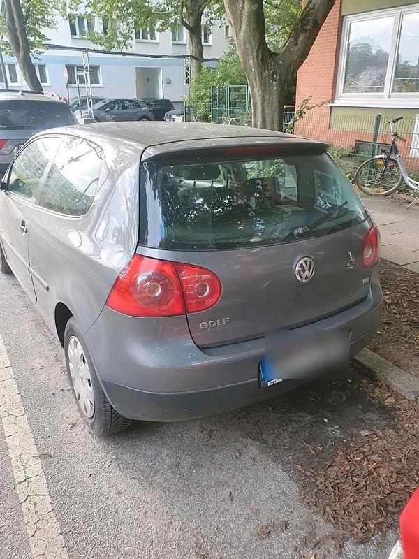 Grau Gebraucht 2005 VW Golf V Coupé | 1.600 € (Fairer Preis) - Bild 1/4
