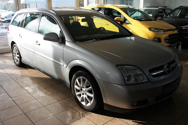 Gebraucht Opel Vectra Edition 150 PS (110 kW) 2005 Silber Kombi