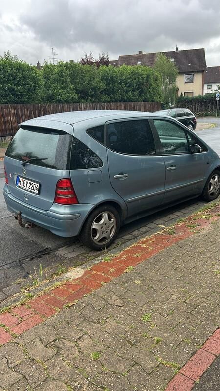 Grau Gebraucht 2004 Mercedes A160 Avantgarde Kleinwagen | 490 € (Superpreis) - Bild 1/4