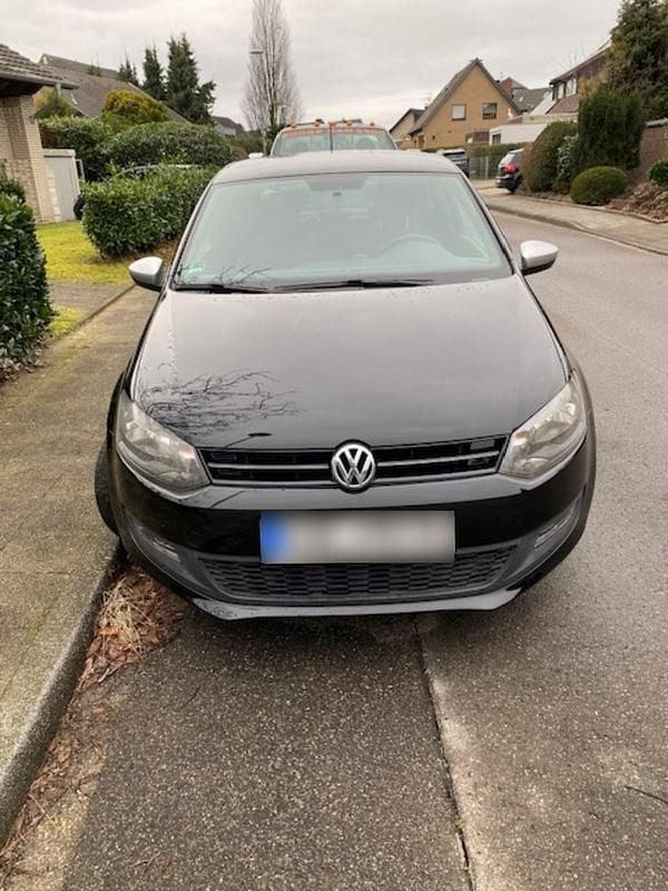 Gebraucht VW Polo Black Edition 60 PS (44 kW) 2013 Schwarz Kleinwagen