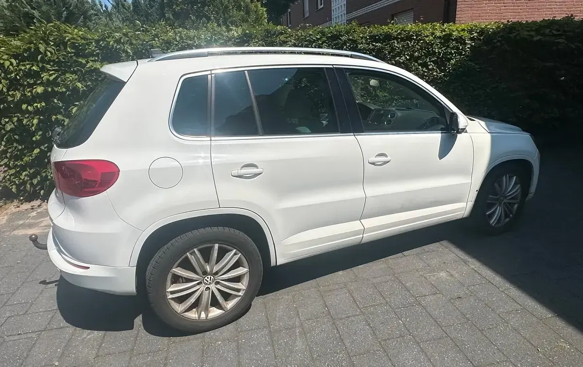 Gebraucht VW Tiguan 200 PS (147 kW) 2011 Weiß SUV