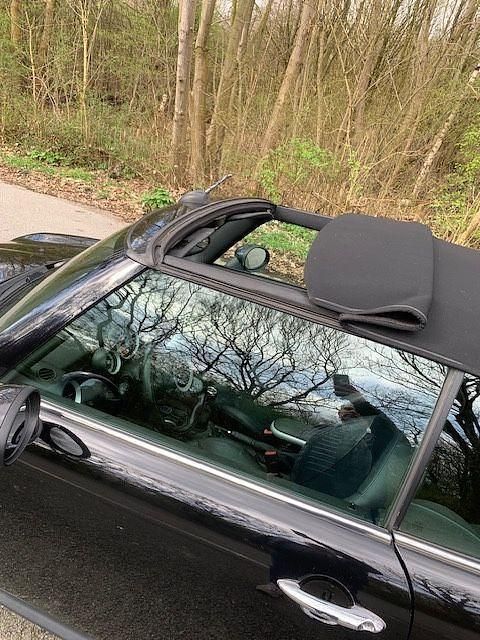 Gebraucht Mini Cooper Cabriolet 120 PS (88 kW) 2009 Schwarz Cabrio