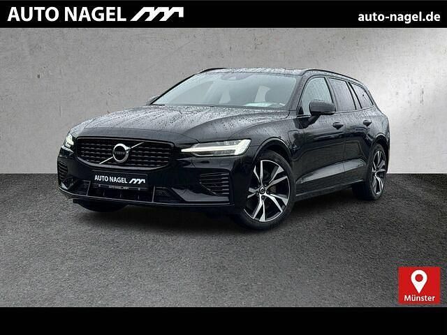 Gebraucht Volvo V60 Plus 253 PS (186 kW) 2022 Black solid "stone" / solid Kombi
