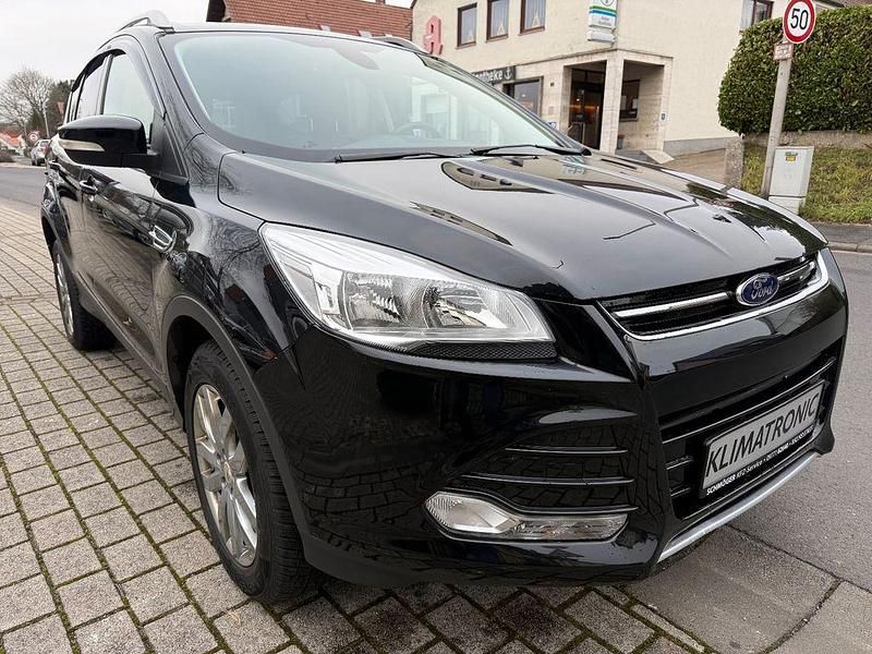 Schwarz Gebraucht 2014 Ford Kuga Titanium SUV | 7.990 € (Guter Preis) - Bild 1/4