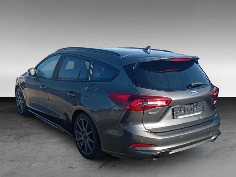Gebraucht Ford Focus ST 280 PS (205 kW) 2023 Magneticgrau (metallic) (metallic) Kombi