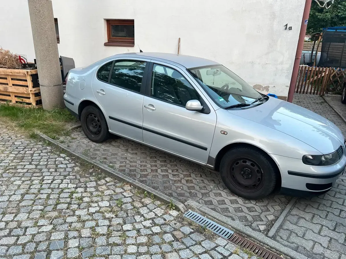 Gebraucht Seat Toledo 100 PS (73 kW) 1999 Silber Limousine