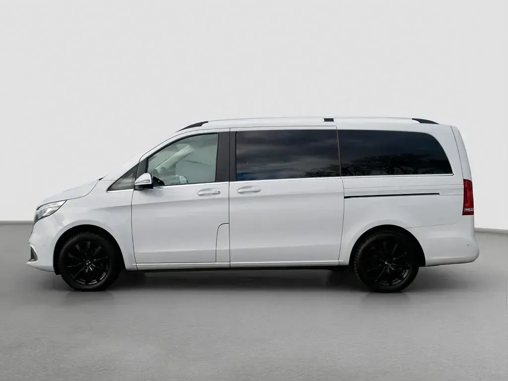 Gebraucht Mercedes V250 Avantgarde Edition 190 PS (139 kW) 2020 Weiß Van / Kleinbus