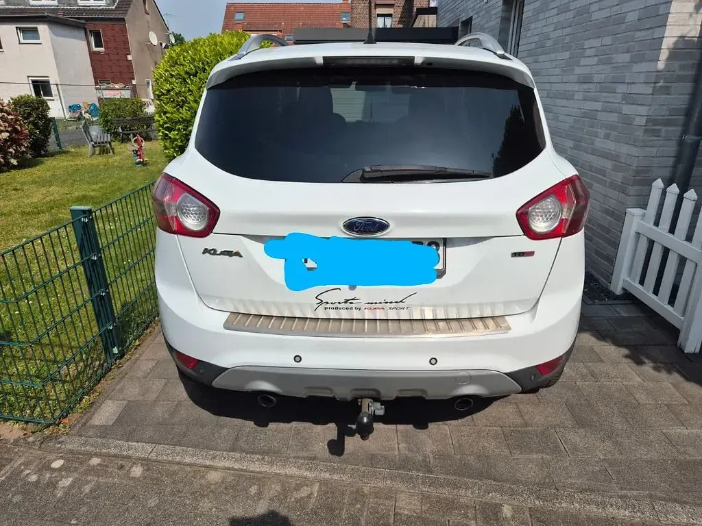 Gebraucht Ford Kuga Titanium 136 PS (100 kW) 2009 Weiß SUV