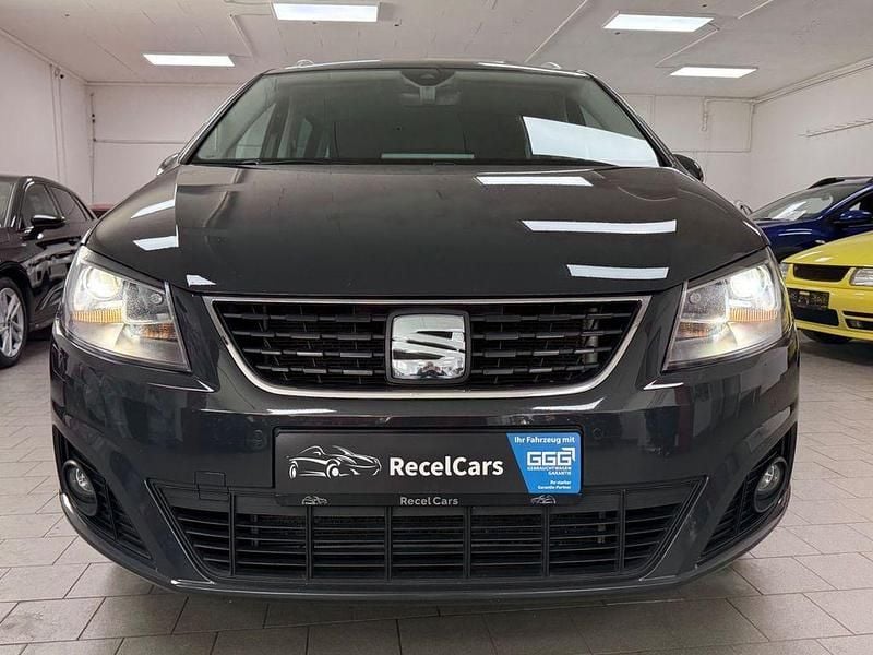 Gebraucht Seat Alhambra XCELLENCE 177 PS (130 kW) 2020 Grau Van / Kleinbus