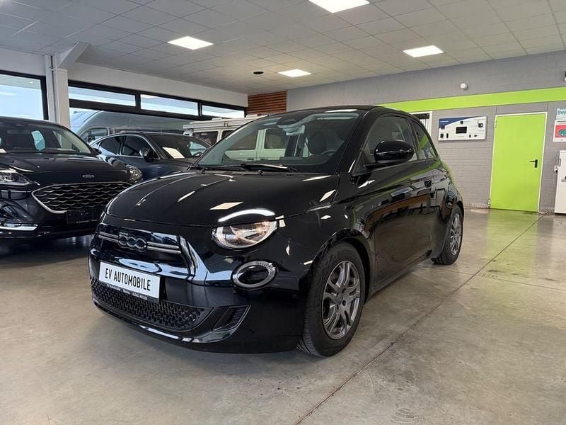 Gebraucht Fiat 500e Passion 86 kW (118 PS) 2021 Schwarz Cabrio