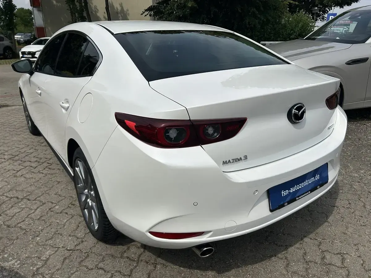 Gebraucht Mazda 3 Takumi-Line 140 PS (102 kW) 2025 Weiß Limousine