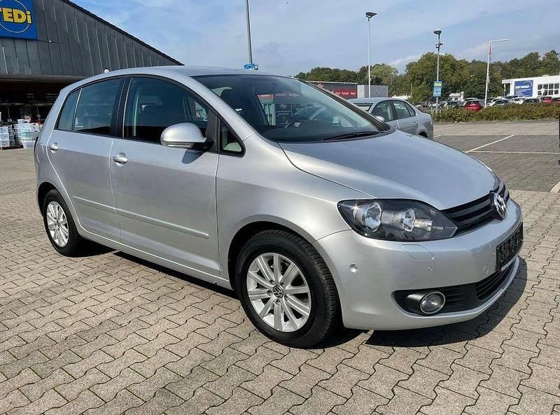 Silber Gebraucht 2011 VW Golf Plus Trendline Van / Kleinbus | 7.900 € (Fairer Preis) - Bild 1/4