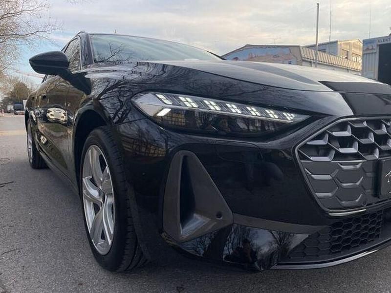 Gebraucht Audi A5 Sport 150 PS (110 kW) 2025 Schwarz Kombi