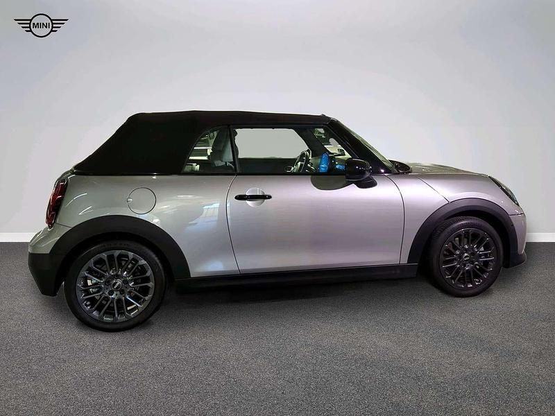 Gebraucht Mini Cooper Cabriolet Classic 163 PS (119 kW) 2024 Grau Cabrio