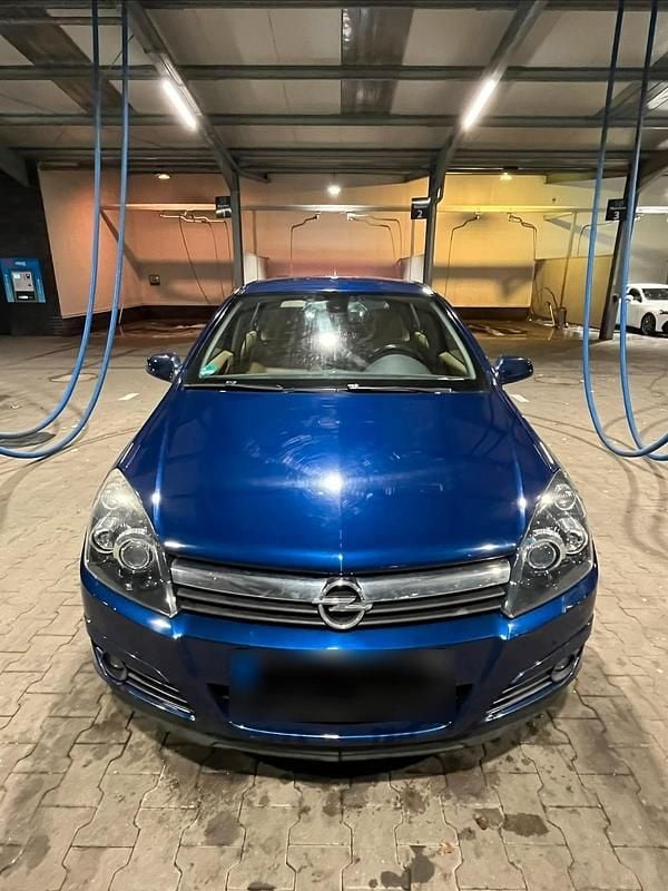 Gebraucht Opel Astra 105 PS (77 kW) 2004 Blau Kleinwagen