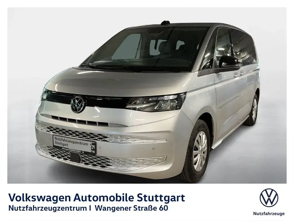 Gebraucht VW Multivan 150 PS (110 kW) 2023 Reflexsilber metallic Van / Kleinbus