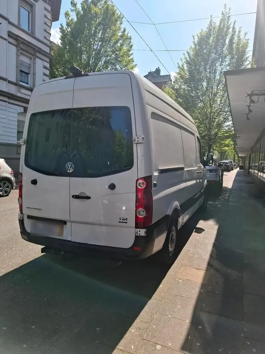 Second-hand VW Crafter 101 CP (74 kW) 2013 Alb Van