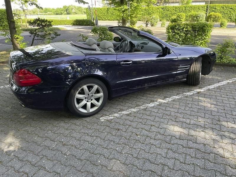 Gebraucht Mercedes SL500 306 PS (225 kW) 2002 Blau Cabrio