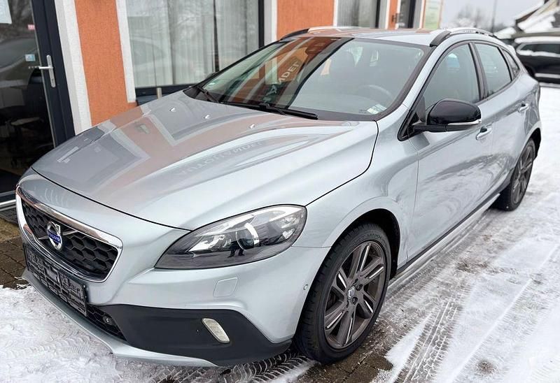 Gebraucht Volvo V40 CC Summum 150 PS (110 kW) 2013 Silber Kombi